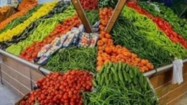ارتفاع جديد في أسعار الخضراوات بسوهاج والطماطم تسجل 15 جنيهًا للكيلو