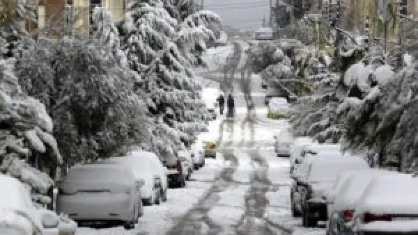 توقعات الطقس في الأردن: رياح قوية وأجواء متقلبة مع فرص أمطار خفيفة غدًا