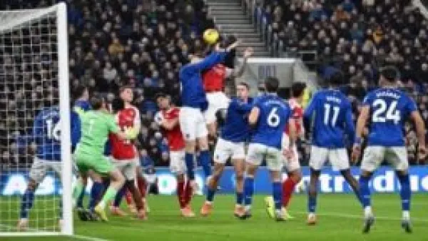 نتيجة مباراة إيفرتون وآرسنال في الدوري الإنجليزي تحدد مصير المنافسة هذا الموسم