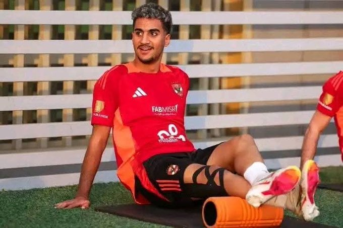 سمير محمد مهاجم الأهلي الشاب سمير محمد مهاجم الأهلي الشاب