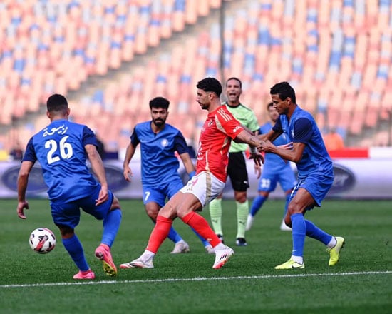 وسام أبو علي خلال المباراة وسام أبو علي خلال المباراة