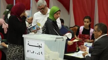 ارتباك في عمومية الأهلي صلاة الجمعة توقف تسجيل الحضور وتؤجل