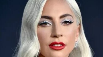 العيون الخضراء درجات المكياج التي تعزز لونها النادر بدلاً من