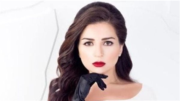 الكوميديا صنعت شعبيتها والدراما أثبتت موهبتها.. الوجه الآخر في مسيرة مي عز الدين السينمائية.