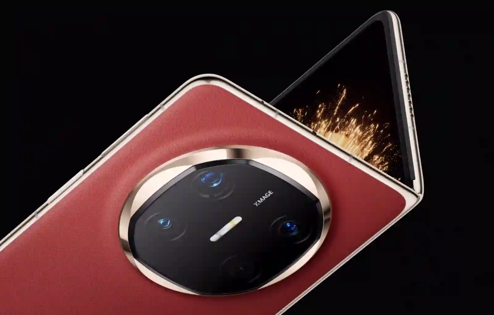 بوزن أخف من الهواتف الرائدة.. هواوي Mate X7 القابل للطي يضع معيارًا جديدًا في فئته.