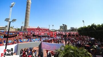 حتى لا يسقط صوت الأهلي يخصص مرافقين وكراسي متحركة لكبار