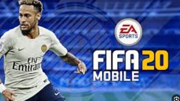 من الهزائم المتكررة إلى الفوز المستمر.. هكذا يغير المحترفون أسلوب لعبهم في “فيفا” بـ3 تعديلات تكتيكية.