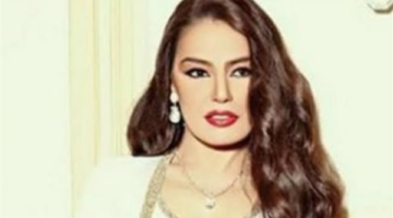 من حادث العمود الفقري إلى السرطان القصة الحقيقية وراء أيقونة