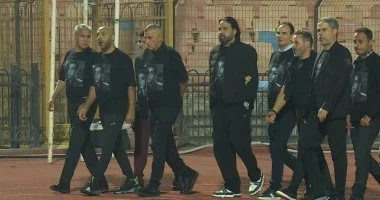 أساطير الزمالك يكرمون محمد صبري بقمصان تلامس قلوب الجماهير