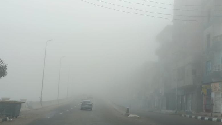 الأرصاد تحذر: شبورة كثيفة تصل إلى ضباب تكشف خطورة الطرق في {الدولة}
