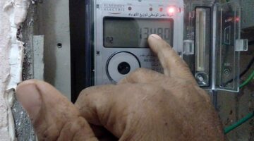 اللمبة الحمراء بعداد الكهرباء ليست إنذارًا بالخطر دائمًا متى تستدعي