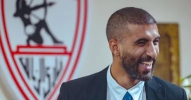 بتصريح “رفع الجزمة”.. مسؤول بارز في الزمالك يصعّد الصدام مع الجماهير.