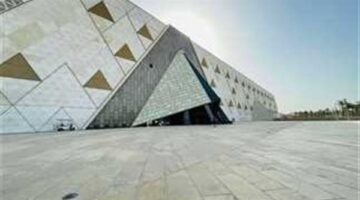 بعد انتظار عقود افتتاح المتحف المصري الكبير يكشف كنوز توت