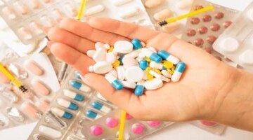 تتناول مضادًا حيويًا أو مكملاً غذائيًا؟ هكذا تحمي جهازك الهضمي