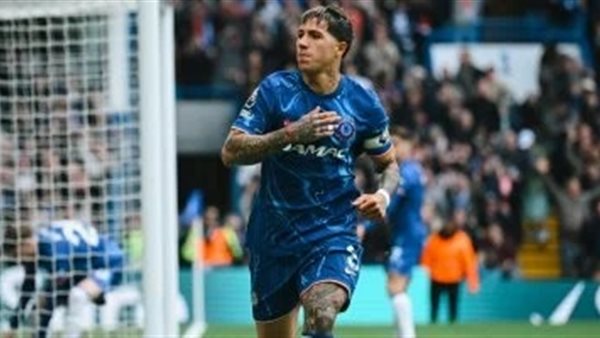 تشيلسي يتصدر الوصافة بفوزه 2-0 على بيرنلي في الدوري الإنجليزي