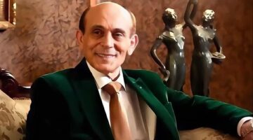 تطورات مقلقة في الحالة الصحية للفنان محمد صبحي ومصادر تؤكد