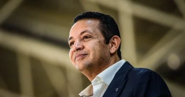 رئيس الاتحاد السكندري يعلن تعويض لاعبي الفريق وتوقيع غرامة على المخطئ لضبط الانضباط