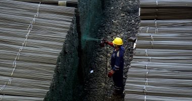 سعر الحديد يسجل أدنى مستوى له في 3 أشهر.. قائمة الأسعار المحدثة للمستهلك.