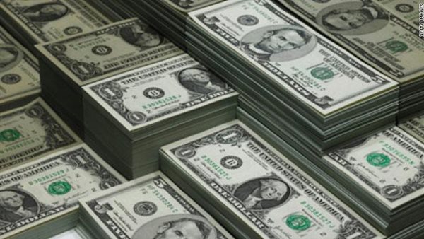 سعر الدولار يتباين بين البنوك والسوق السوداء اليوم الخميس 20 نوفمبر 2025 ومستوى التأثير على الاقتصاد المحلي