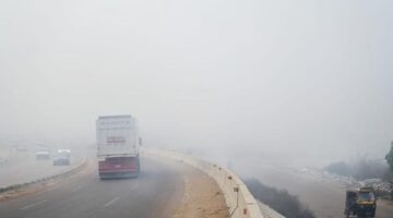 شبورة مائية كثيفة تعيق الطرق السريعة والزراعية في القاهرة والمحافظات