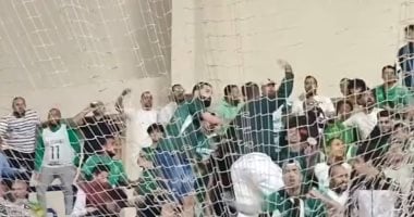 صور من حماس الجماهير في نهائي دوري مرتبط السلة بين الأهلي والاتحاد