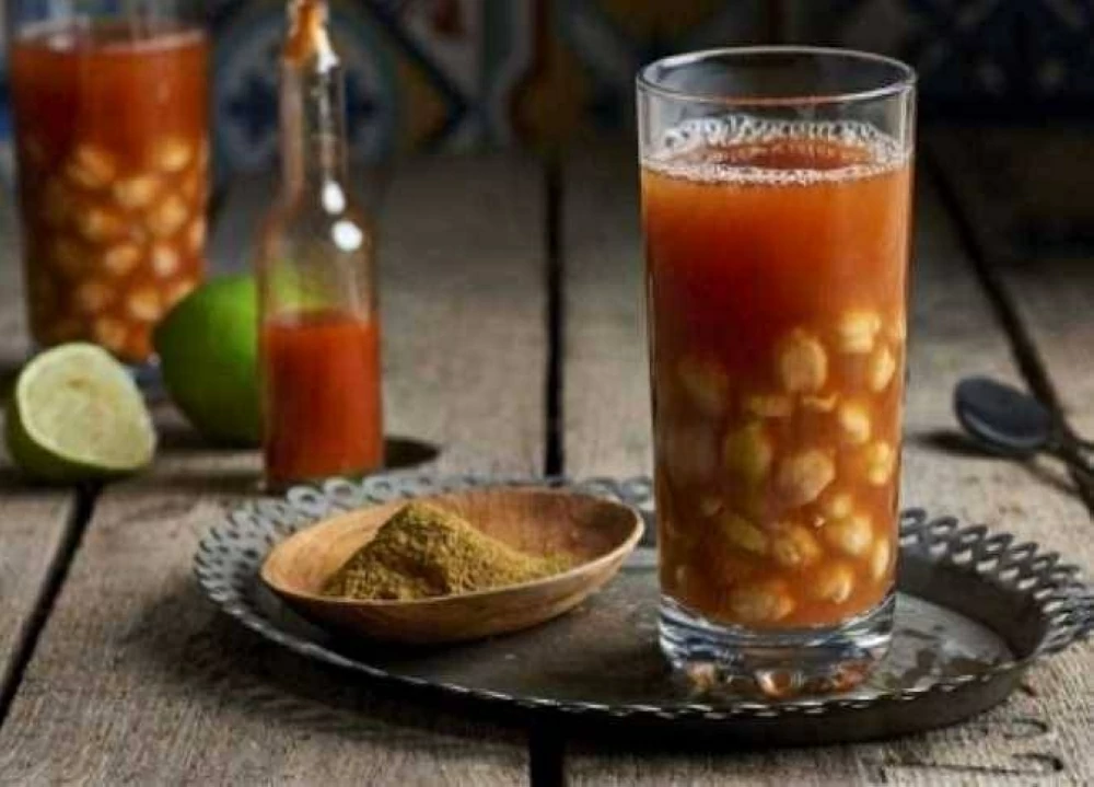 طعم جميل وبيدفي.. طريقة عمل مشروب حمص الشام الجميل في الشتاء بوصفة في دقايق 3 تحفة شرقية في كوبك.. طريقة عمل مشروب حمص الشام اللي يخطف القلوب