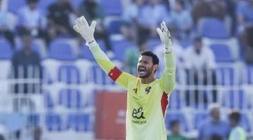 فحوصات طبية دقيقة للشناوي قبل مواجهة الجيش الملكي وشوبير يقترب