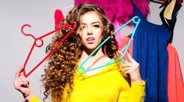 ليست مجرد أذواق العلم يكشف كيف تحدد ألوان ملابسك مستوى