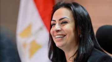 وزيرة التضامن الاجتماعي تحتفي بفوز سيدتين قبطيتين برحلة عمرة