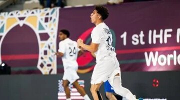 ياسين رمضان كيف قاد قناص الفراعنة منتخب ناشئي اليد لفضية