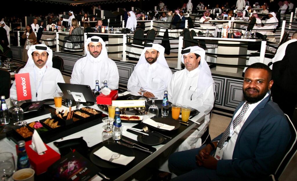 صور وأبطال.. الختام المبهر لبطولة العالم للخيل العربية 2025 يخطف الأنظار 9 صور وأبطال.. الختام المبهر لبطولة العالم للخيل العربية 2025 يخطف الأنظار