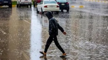 انخفاض ملموس في درجات الحرارة وغبار كثيف يهيمن على طقس